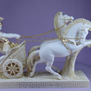 The statue of a Romeo warrior on a two-wheeled carriage carried by 2 horses (Type 2) in Patina color