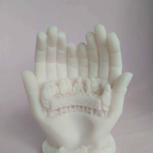 The statue of Last Supper inside Hands in White color