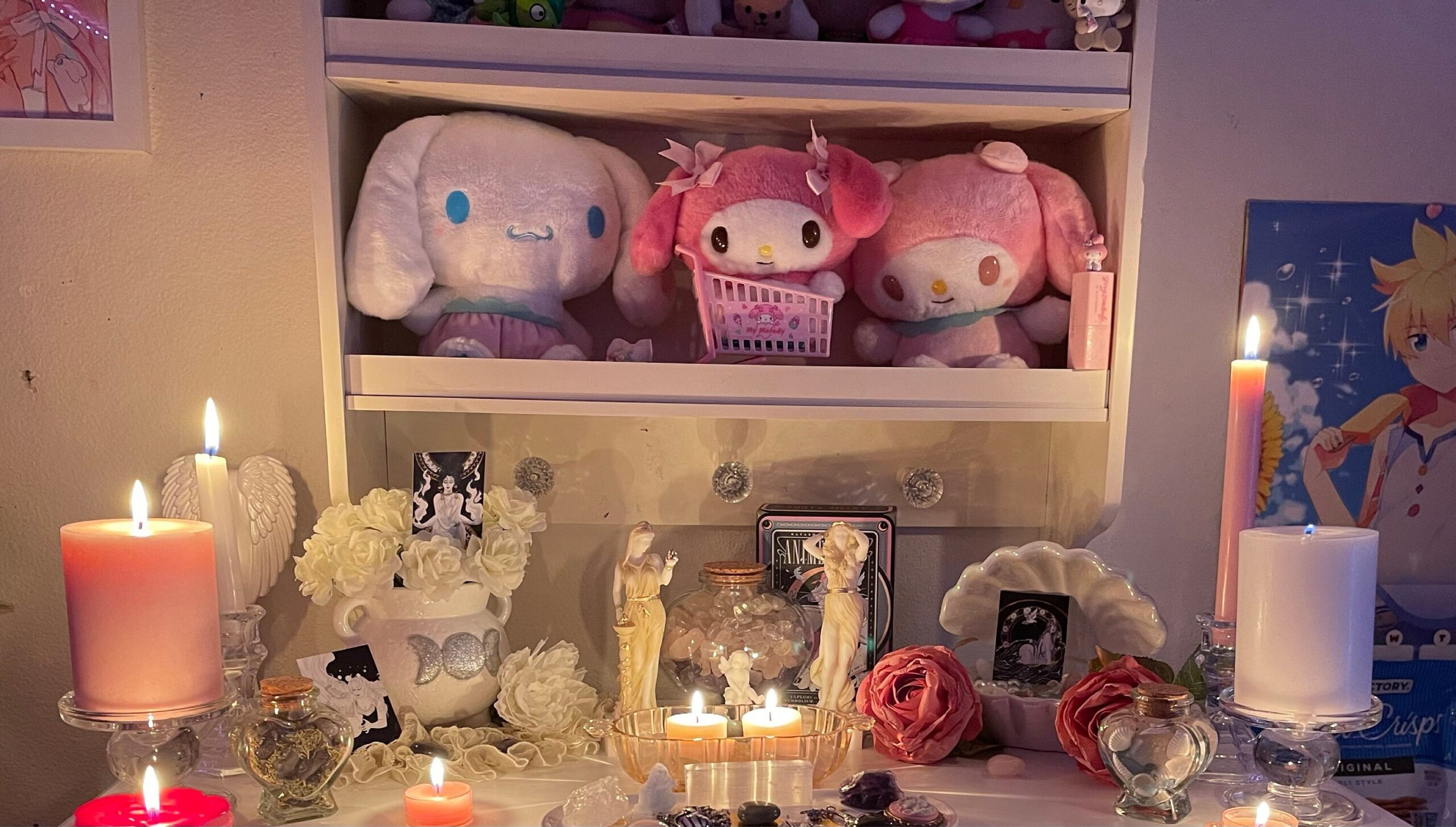 Hesta 3-790-p and Aphrodite 3-792-p from eStatueShop  (customer's photo)